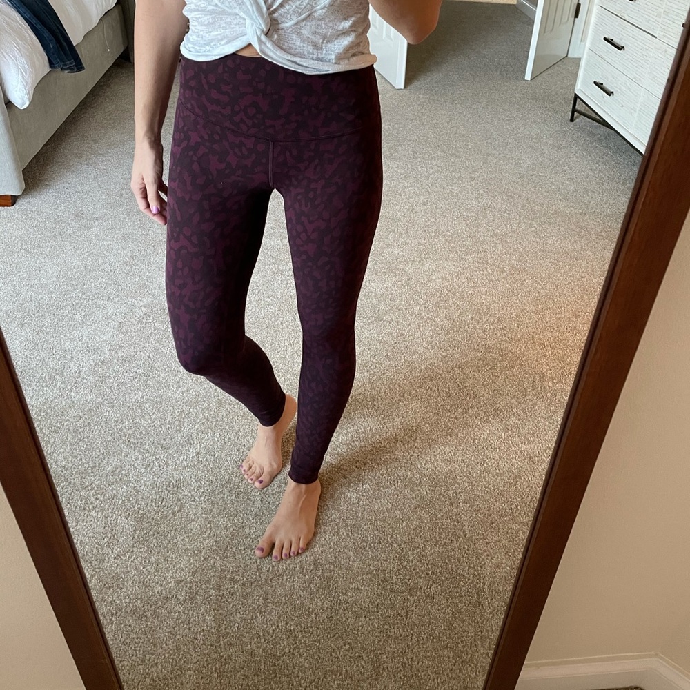 Women’s LuluLemon leggings